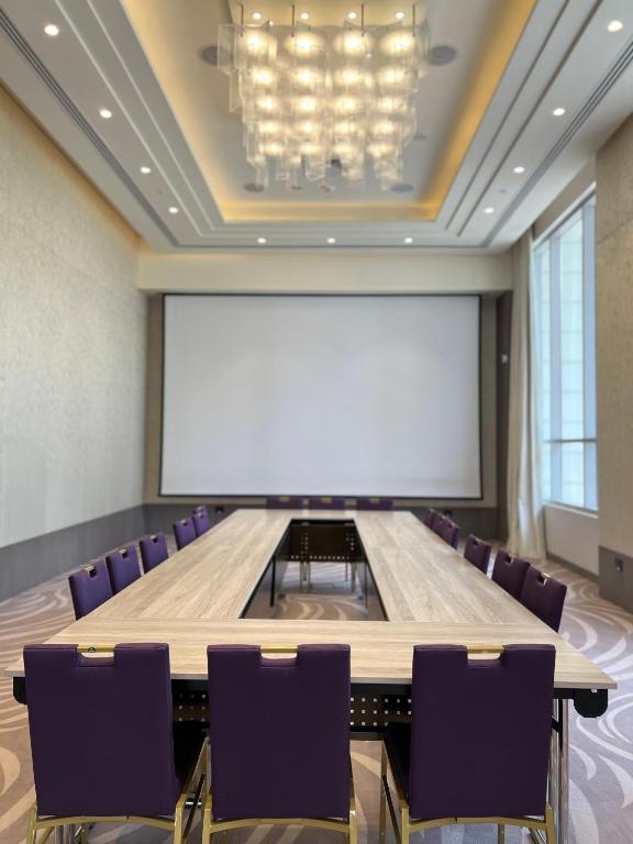 اتاق جلسه رستوران هتل Khalidia Palace